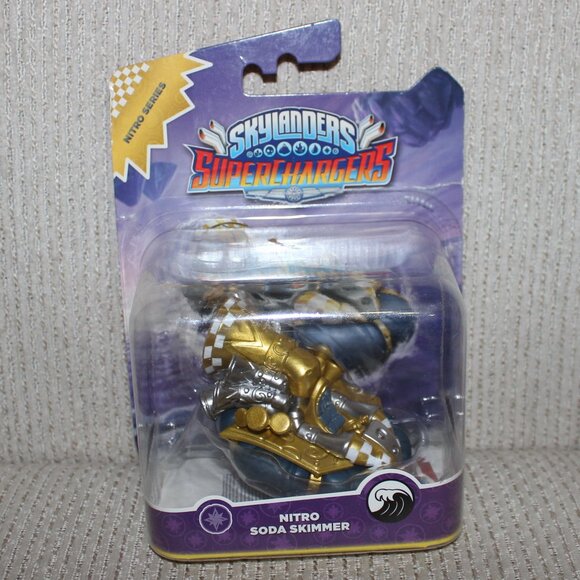 3/$77❤️new Skylanders Superchargers Nitro Soda Skimmer 2015 With Sticker Sheet - Picture 1 of 9